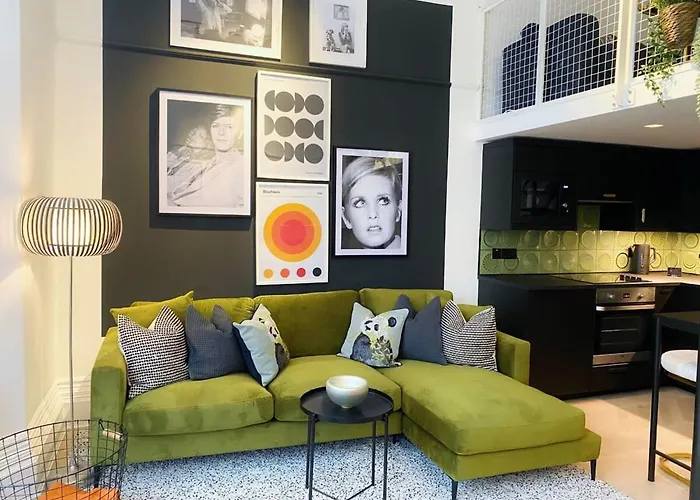 Διαμέρισμα Modern And Bright Three Bed