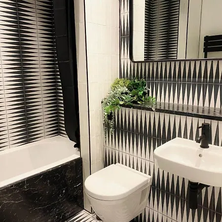 Modern And Bright Three Bed